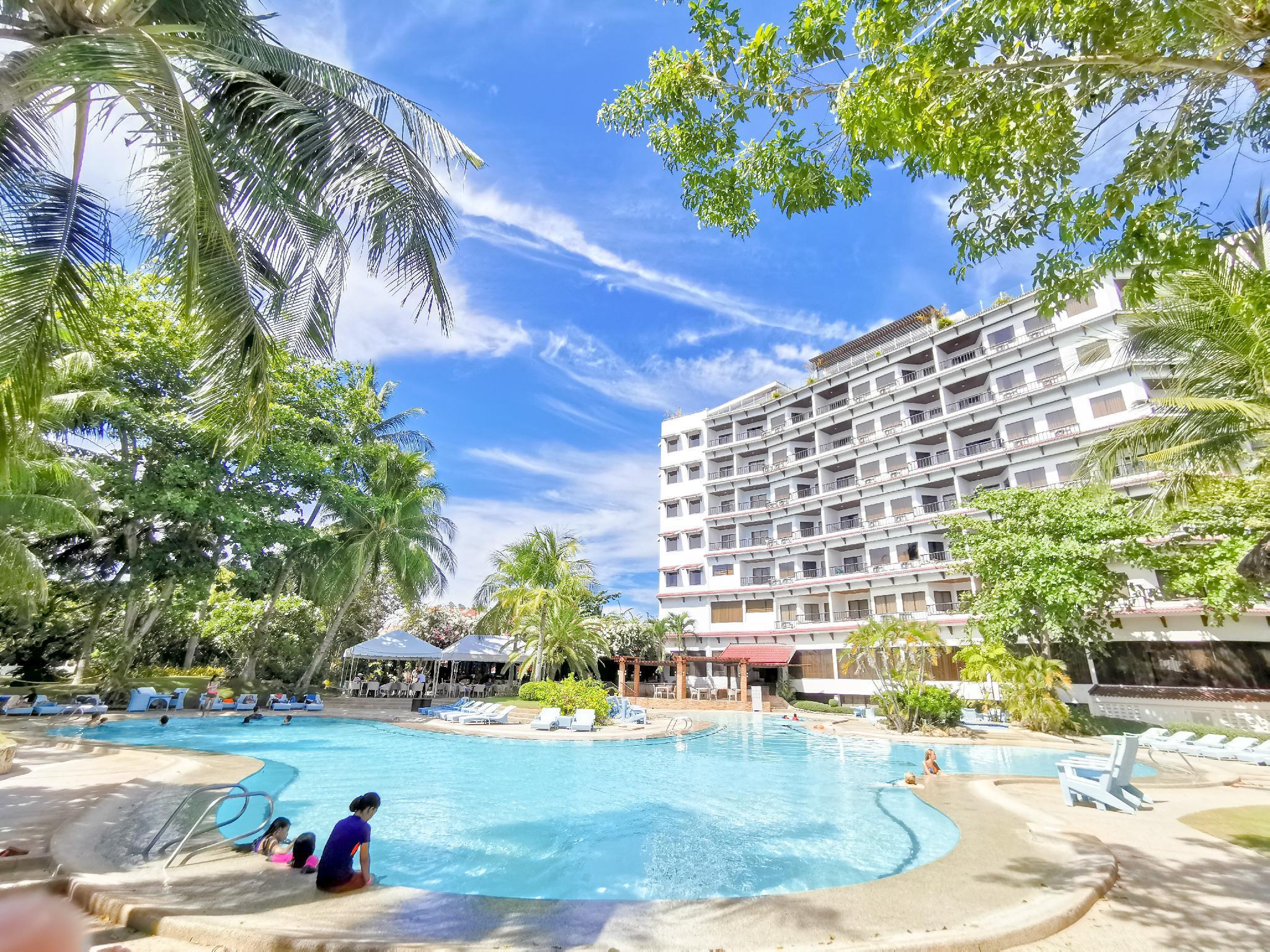 Cebu White Sands Resort And Spa Мактан Экстерьер фото